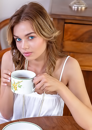 Hairy Diamond Keira Blue