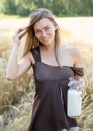 Paulina Stimulating Sensation Making Her Smile With Pleasure