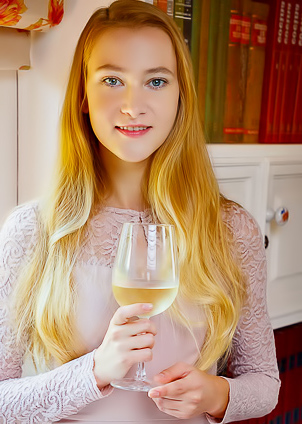 Ivi Rein Leggy Blonde Beauty