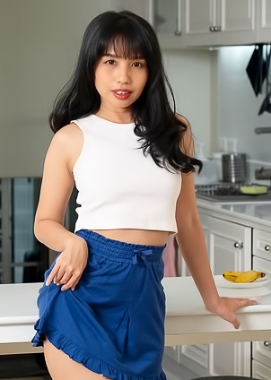 Thai Babe Norah Exposes Her Deliciously Stiff Nipples And Plump-lipped Pussy