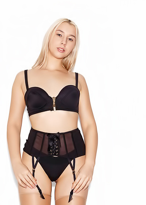 Lil Karla And Casey Nohrman Looking To Try Strapon Sex