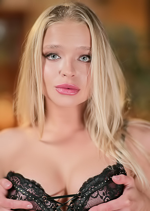 Alexa Flexy Get Two Hot Loads All Over Her Ass And In Her Mouth