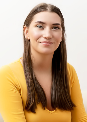 Elise Moon Happy To Feel Herself Up From Boobs To Bottom