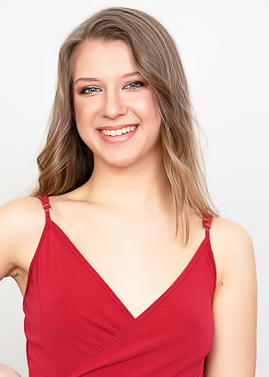 Laura Leigh And Meaty Bald Pussy That Is Juicy And Ready To Rock And Roll