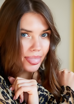 Nude Girls      CLICK TO VIEW MORE Met Art PICS      Erotic Pics   Georgia feet , long hair , shaved pussy , short dress , ankle