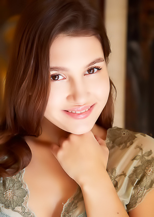 Ellie Luna Displaying Her Lovely Soft Breasts And Firm Round Booty