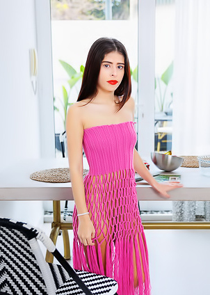 Mell Blanca Spreads Her Long Legs Wide