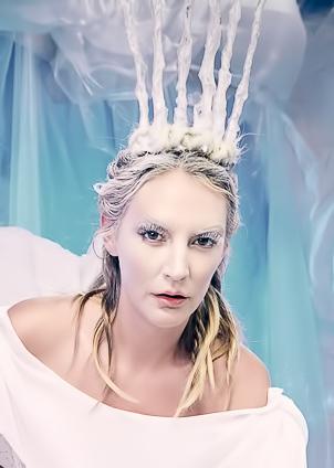 Cosplay Porn Gallery With Mona Wales