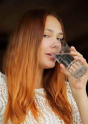 Janey Artistic Nude Teen Girl Spreads Her Ass