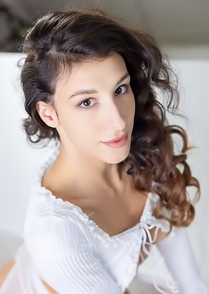 MetArt presents Luna Ortega - Presenting Luna Ortega 1
