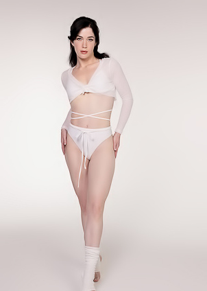 Evelyn Claire American Beauty Is Alluring In Sporty Lingerie